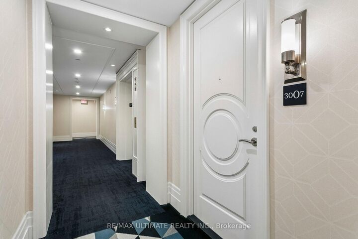 88 Blue Jays Way 3007 — photo 1