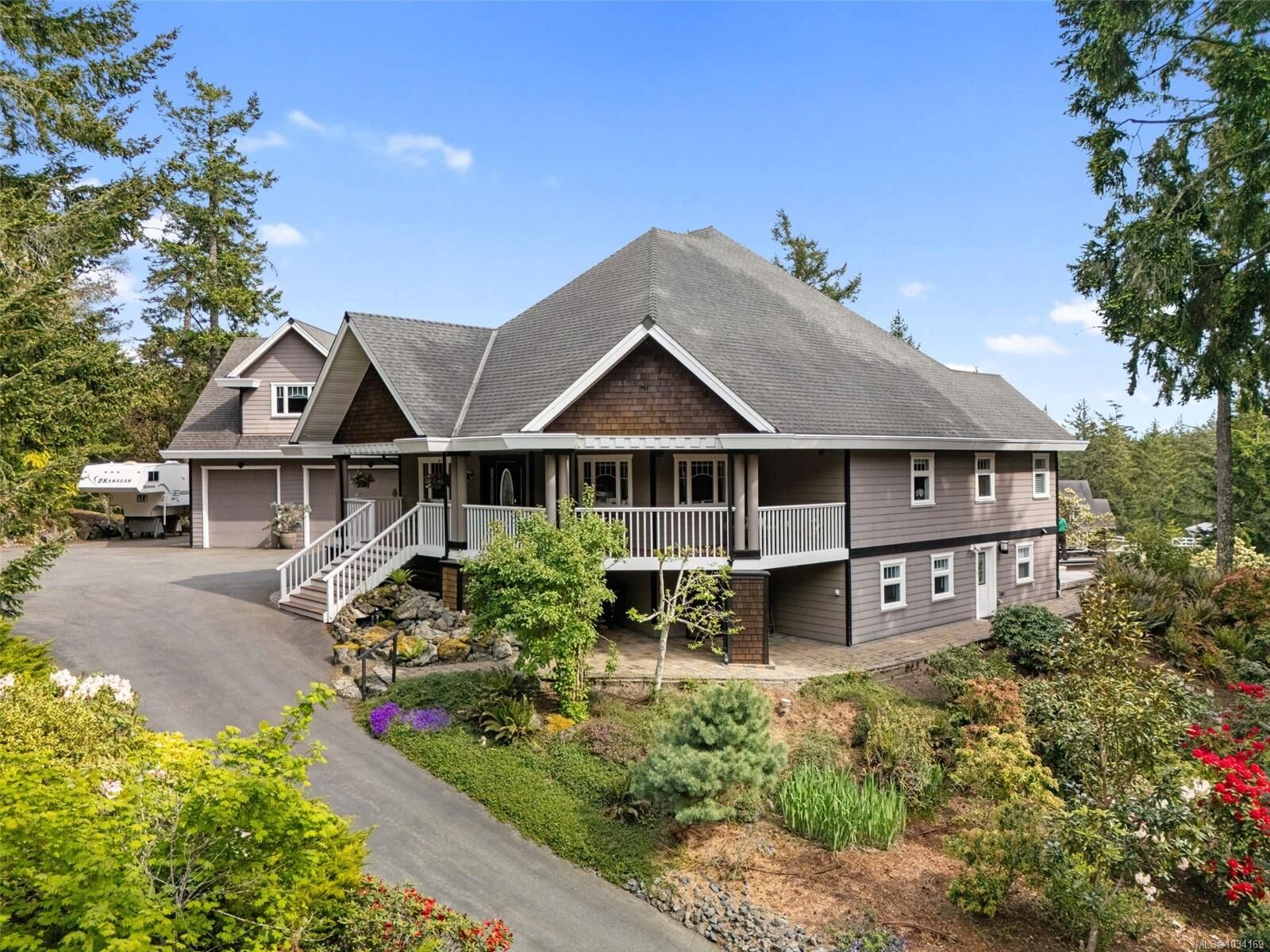 Property Photo: 4980 Deer Park Trail BC V9C 4J3