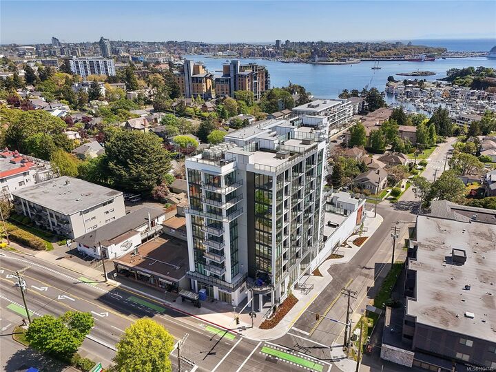 899 Esquimalt Rd #608 — photo 1