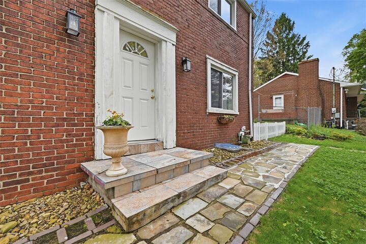 Property Photo:  315 Woodside Rd  PA 15221 