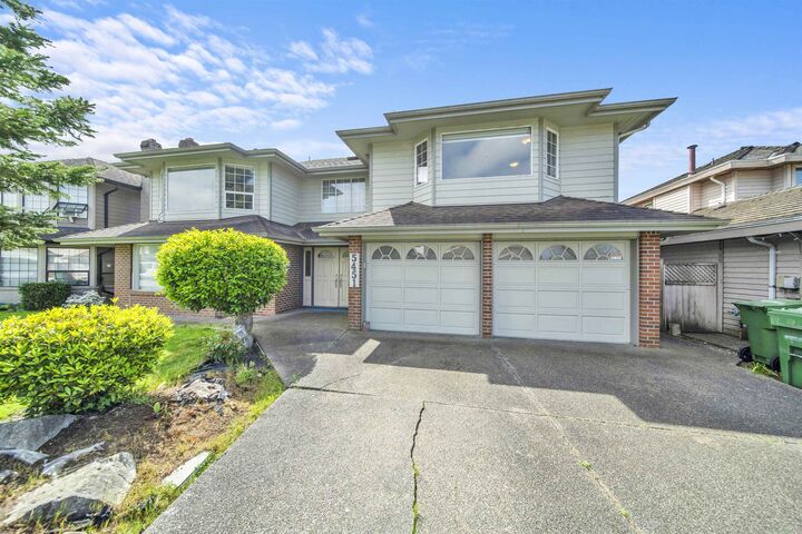 5451 Mytko Crescent — photo 1