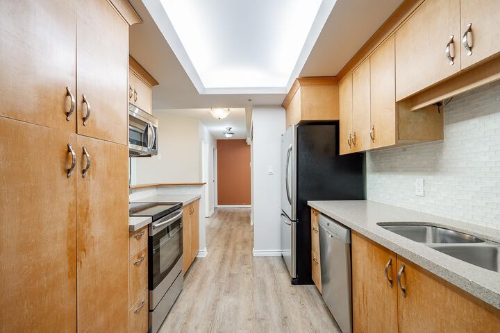 Property Photo:  10899 University Drive 202  BC V3T 5V2 
