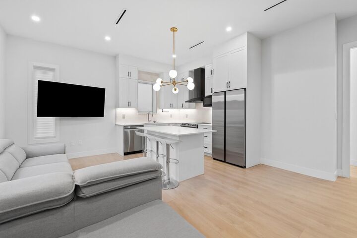 Property Photo: 5499 Manor Street BC V5G 1B6