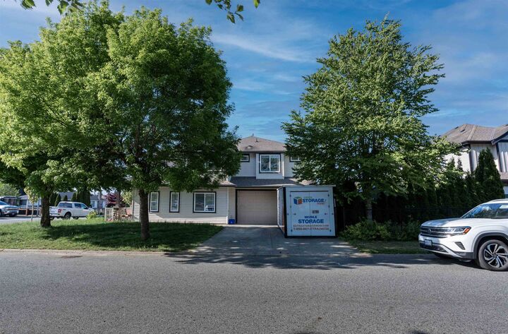8364 Harris Street — photo 1