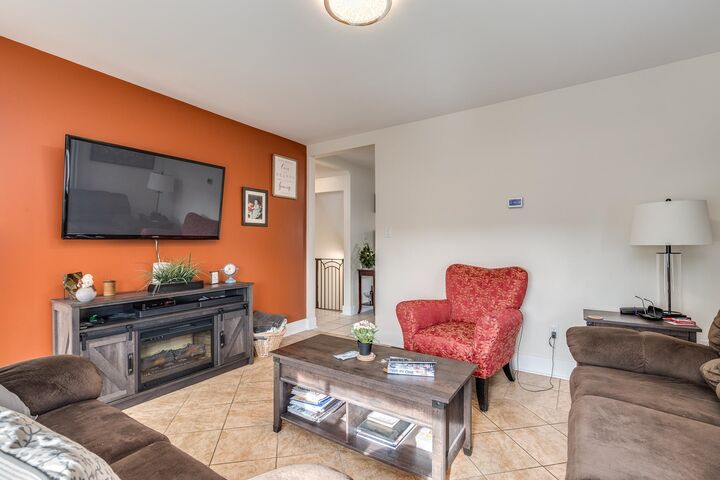 Property Photo: 1276 Douglas Road BC V5C 4Z9