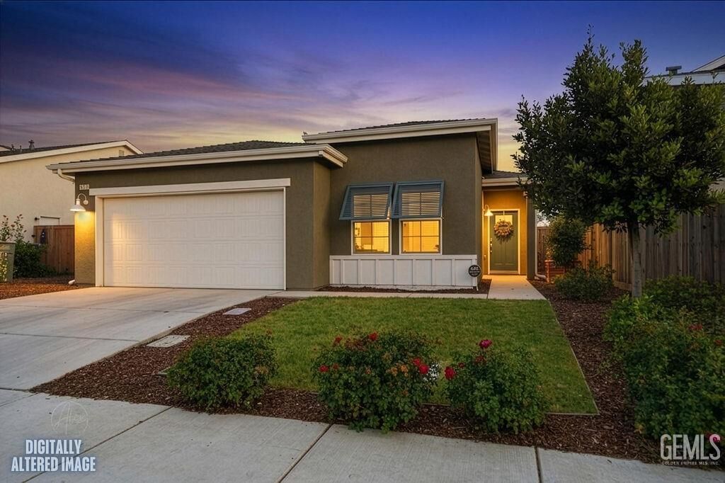 Property Photo: 9711 Silver Falls Lane CA 93263