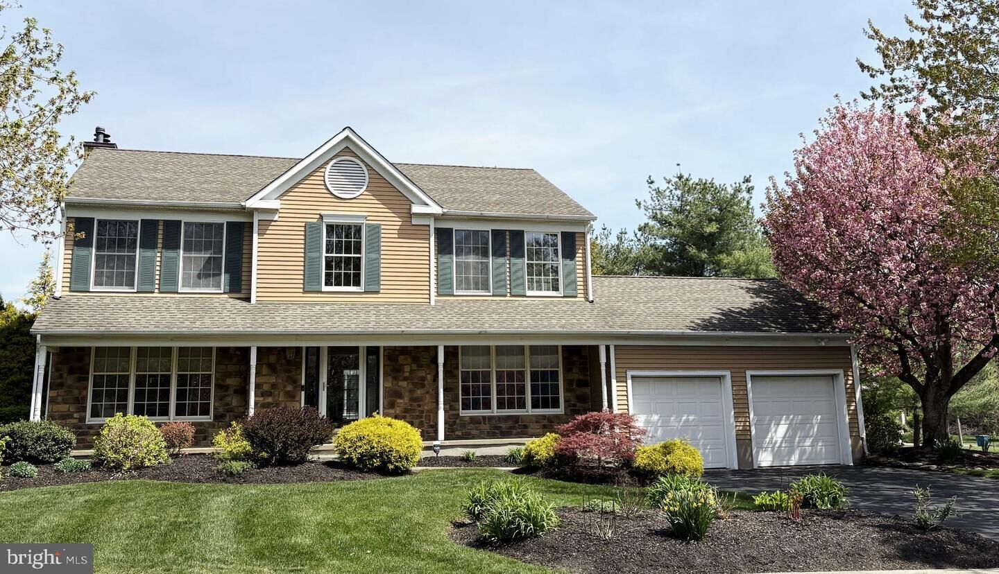 Property Photo:  92 Bradford Lane  NJ 08536 