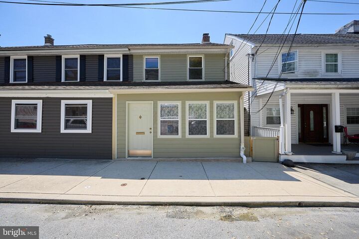 Property Photo:  332 Main (2 Parcels) Street  PA 19365 