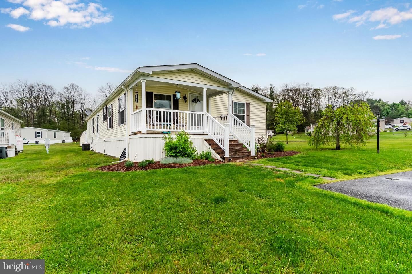 Property Photo:  66 Meadowview Drive  PA 17068 