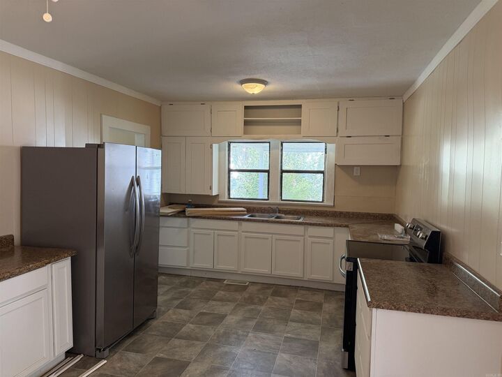 Property Photo: 1412 W Cherry St AR 72830