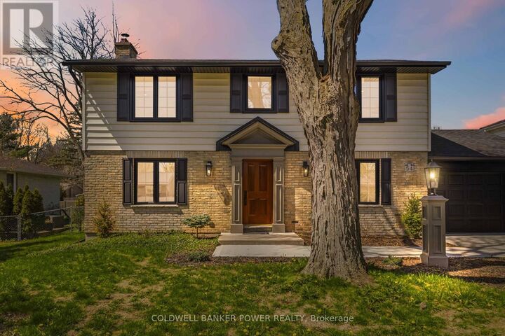 Property Photo:  54 Lloyd Manor Crescent  ON N6H 3Z3 