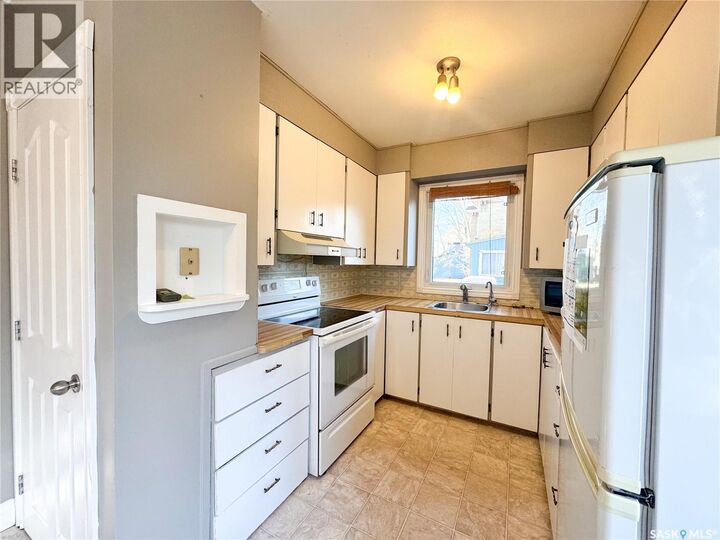 Property Photo:  108 Cairo Street  SK S0G 5H0 