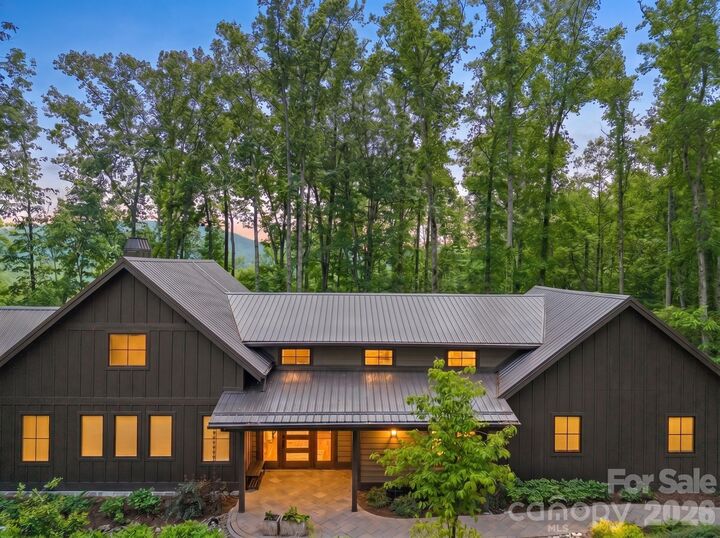 Property Photo:  154 Wandering Oaks Way  NC 28805 