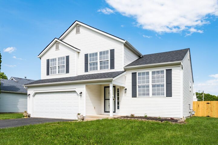 Property Photo:  1492 Pine Wild Drive  OH 43223 