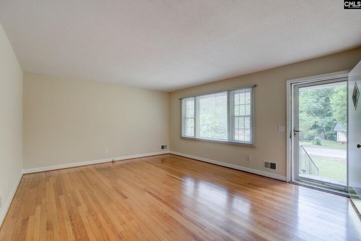 Property Photo:  1134 Woodland  SC 29169 