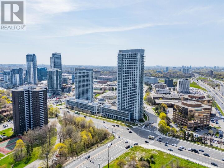 Property Photo:  2015 Sheppard Avenue East 407  ON M2J 0B3 
