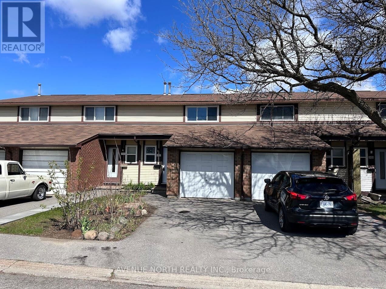 Property Photo:  1460 Foxwell Street 25  ON K1B 5J4 