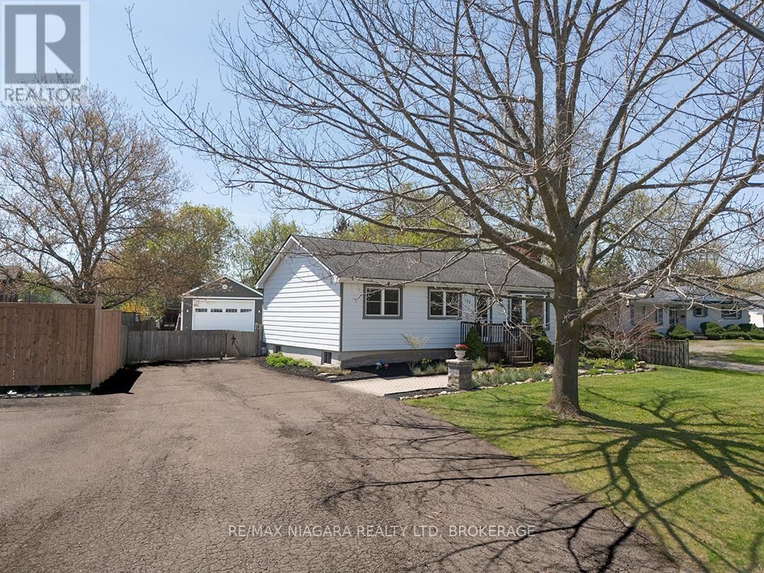 Property Photo:  132 Colver Street  ON L0R 2A0 