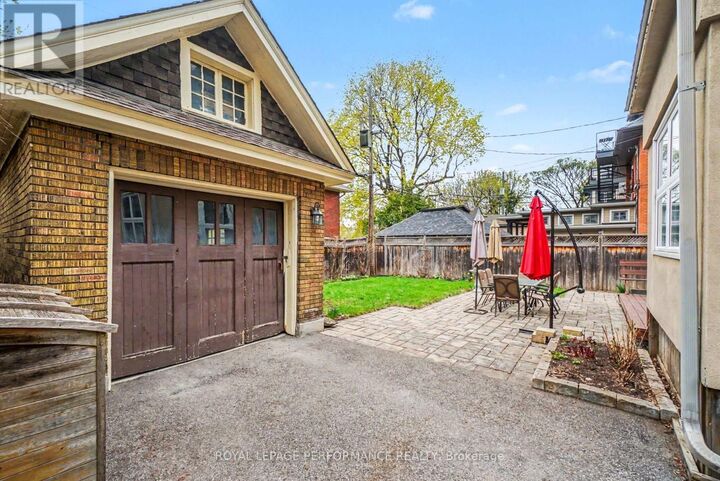 Property Photo:  49 Powell Avenue  ON K1S 1Z9 