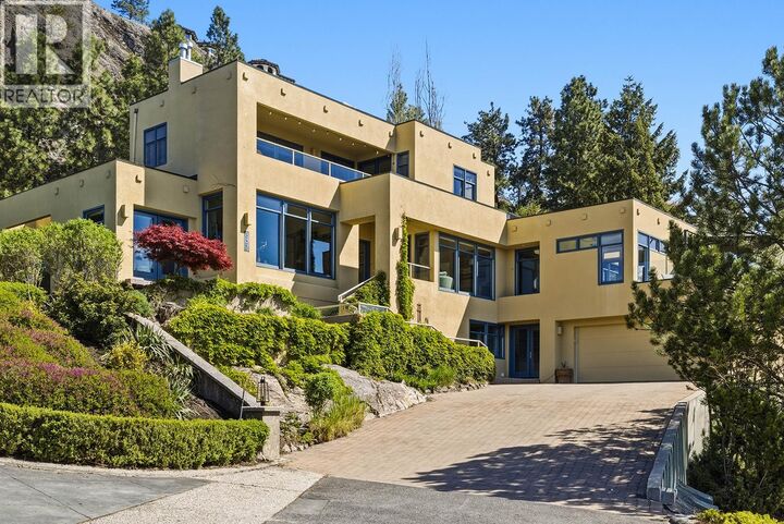 Property Photo: 837 Mount Royal Drive BC V1Y 3M3
