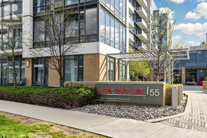 Property Photo:  55 Ann O'Reilly Road 426  ON M2J 0E1 