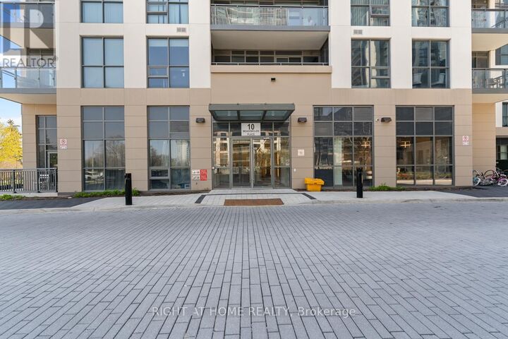 Property Photo:  10 Meadowglen Place 312  ON M1G 0A8 
