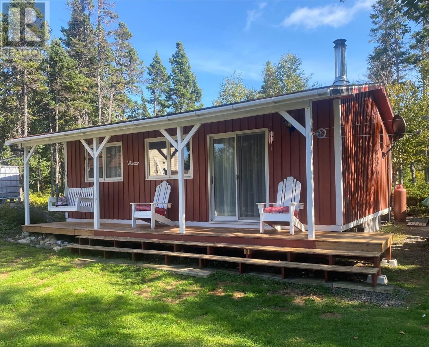 Property Photo:  18 Bread And Cheese Cove Road  NL A0G 3C0 