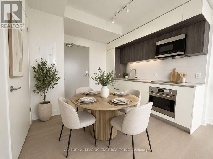 Property Photo:  322 Dupont Street 703  ON M5R 0E3 