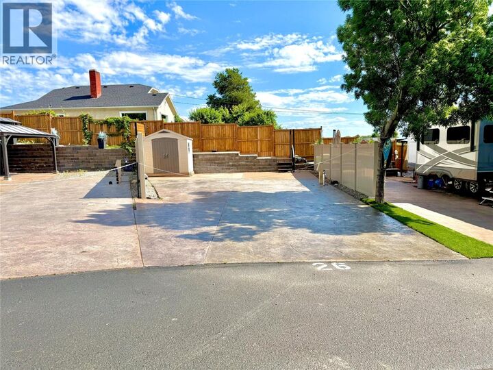 Property Photo:  3207 Lakeshore Drive 26  BC V0H 1V6 