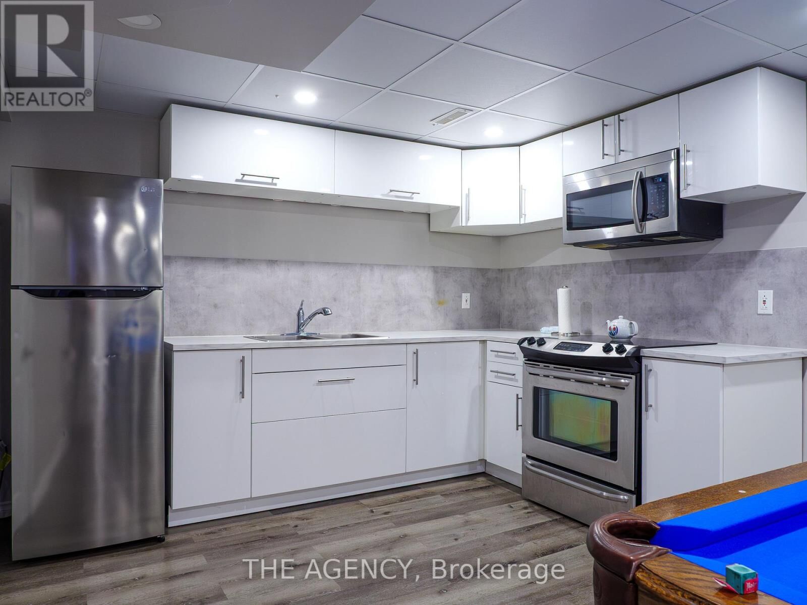Property Photo:  495 Bristol Road B (Lower)  ON L3Y 6T4 
