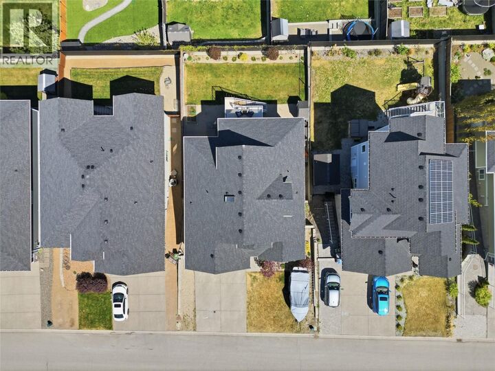 Property Photo: 2244 Crosshill Drive BC V1S 0C3