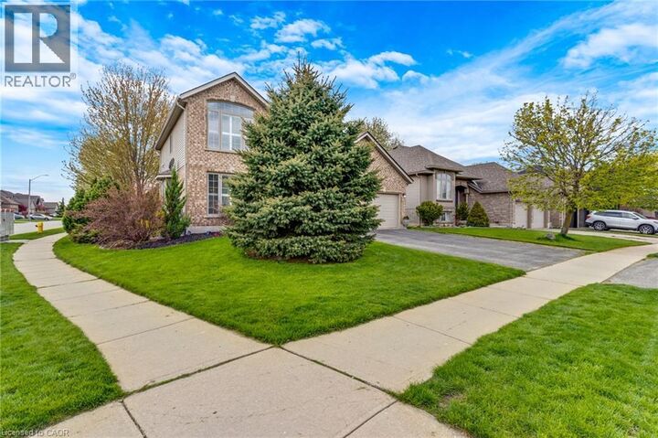 Property Photo:  235 Dundas Street West  ON N3L 4H1 