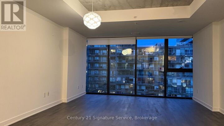 Property Photo:  629 King Street West 615  ON M5V 0G9 