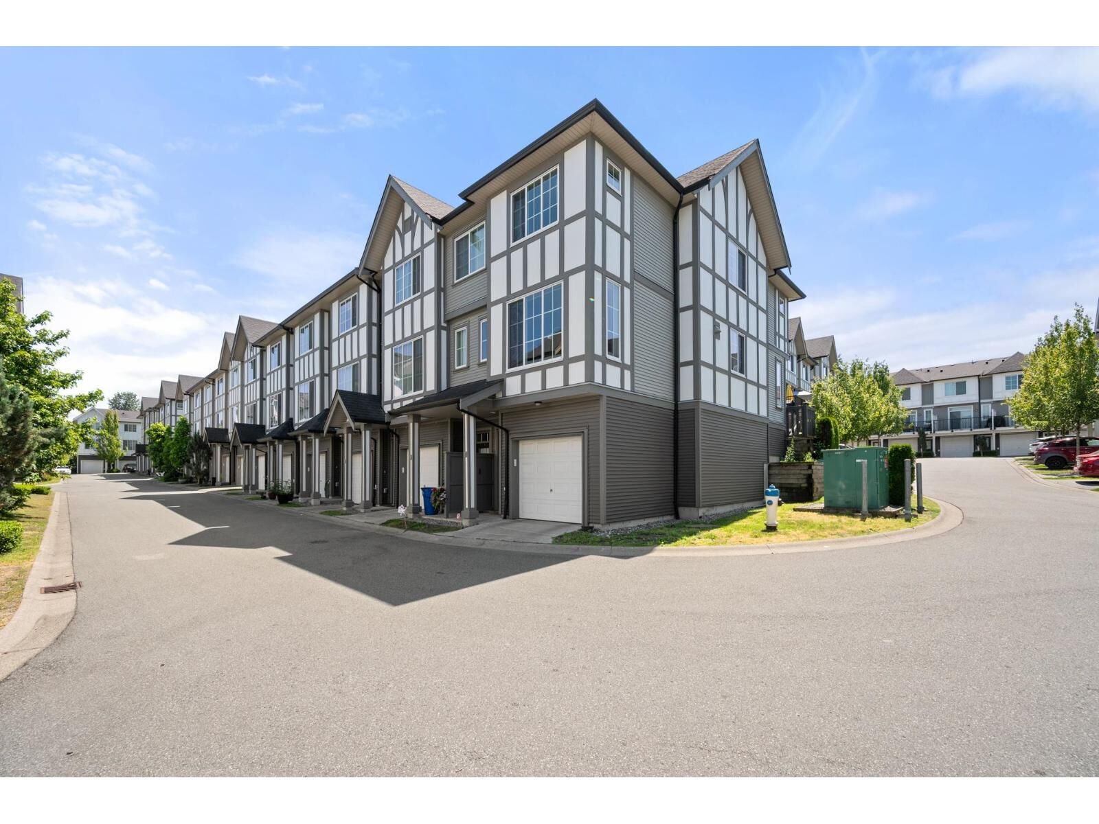 Property Photo:  30989 Westridge Place 77  BC V2T 0E7 