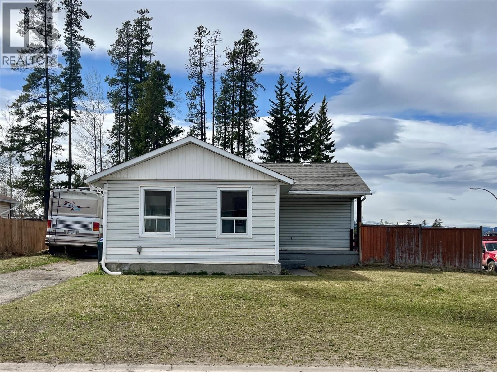 Property Photo:  140 Spruce Avenue  BC V0C 2W0 