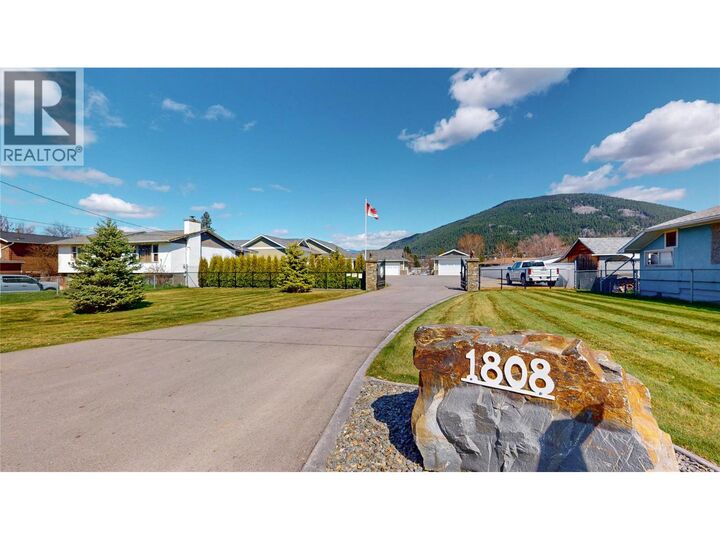 Property Photo: 1808 Erickson Road BC V0B 1G5
