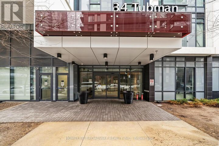 Property Photo:  34 Tubman Avenue 801  ON M5A 0R2 
