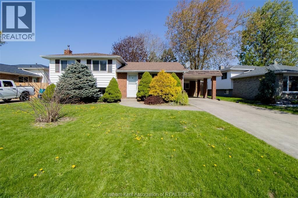 Property Photo:  96 Baxter Street  ON N8A 4Y5 