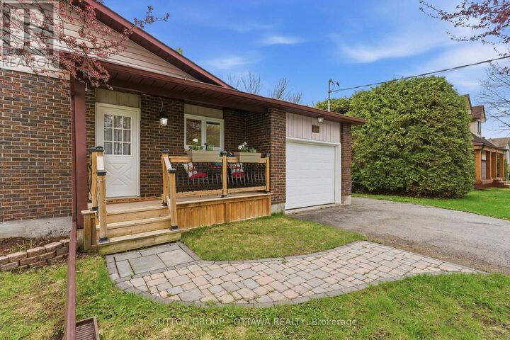 Property Photo:  380 Maple Street  ON K4R 1B5 
