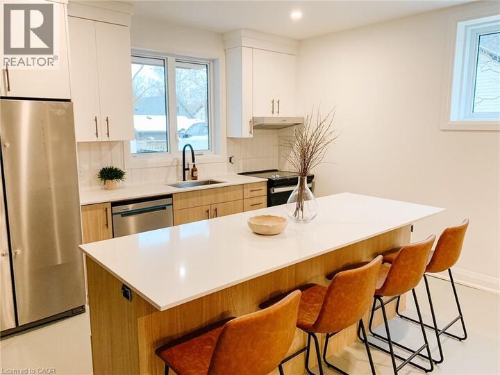 Property Photo:  150 Alma Street 101  ON N0B 2K0 