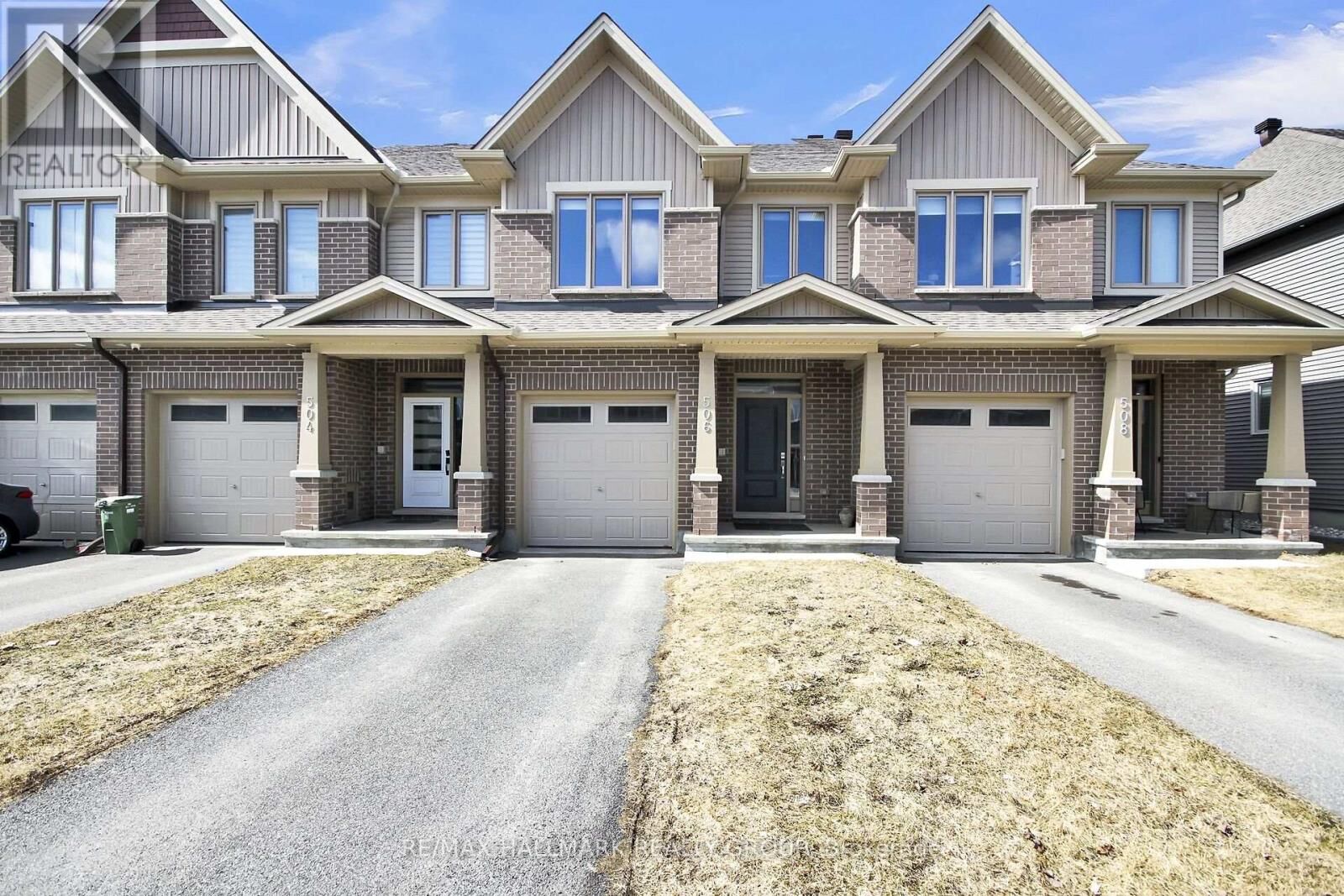 Property Photo:  506 Muscari Street  ON K1T 0S3 