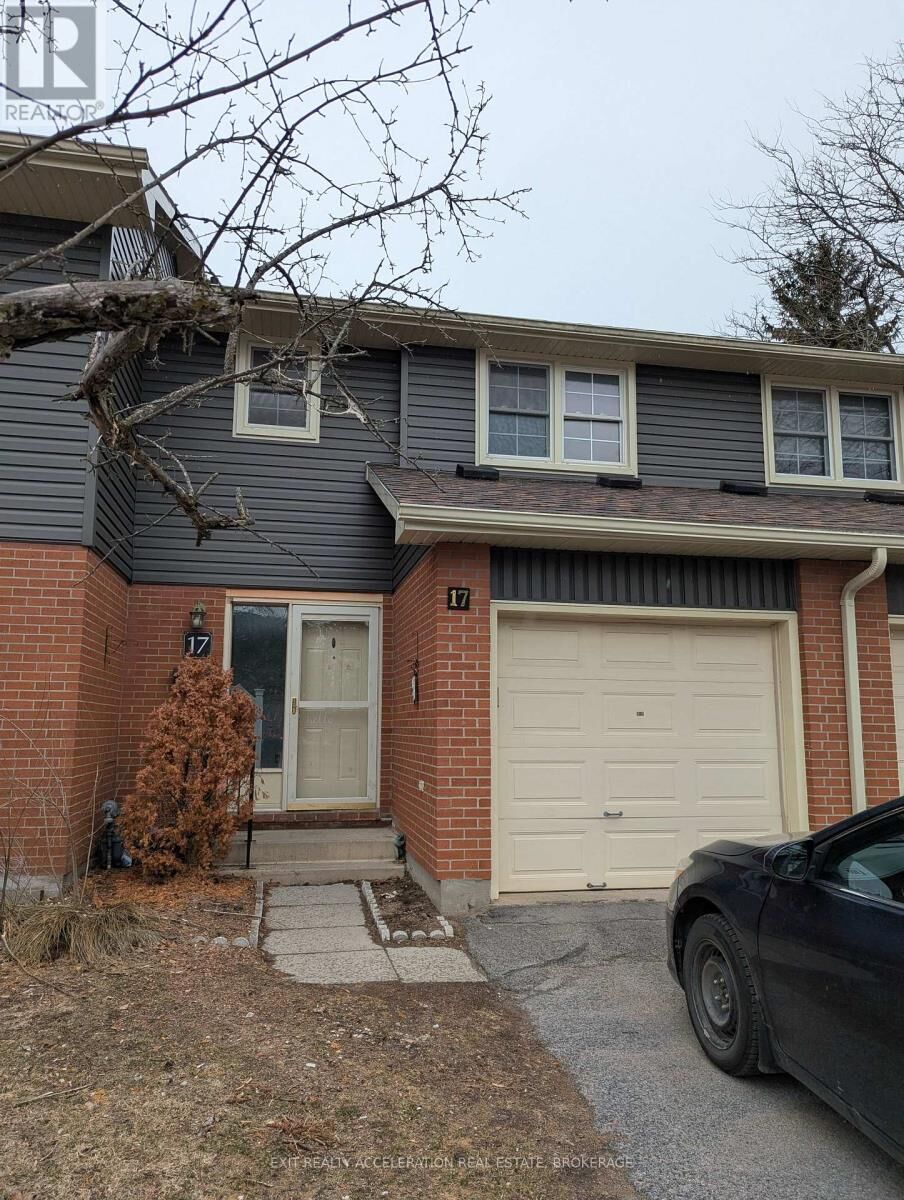 Property Photo:  19 Macphearson Avenue 17  ON K7M 6W4 