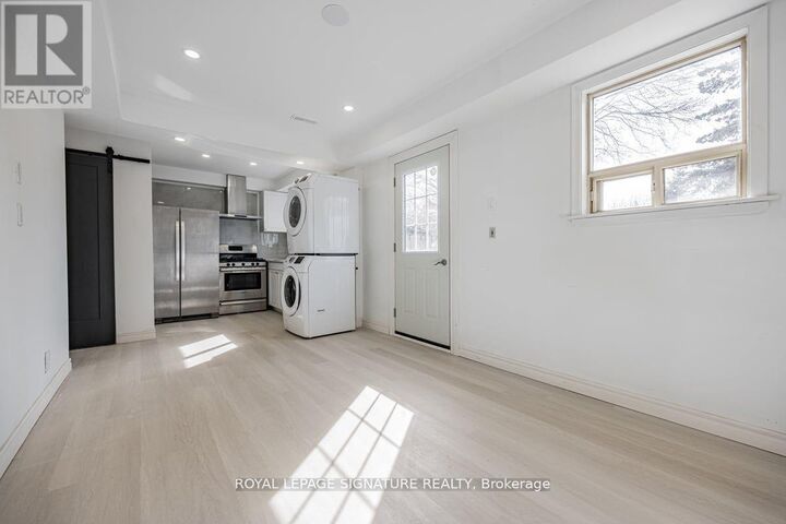 Property Photo:  54 Tuscarora Drive B/Main  ON M2H 2K3 