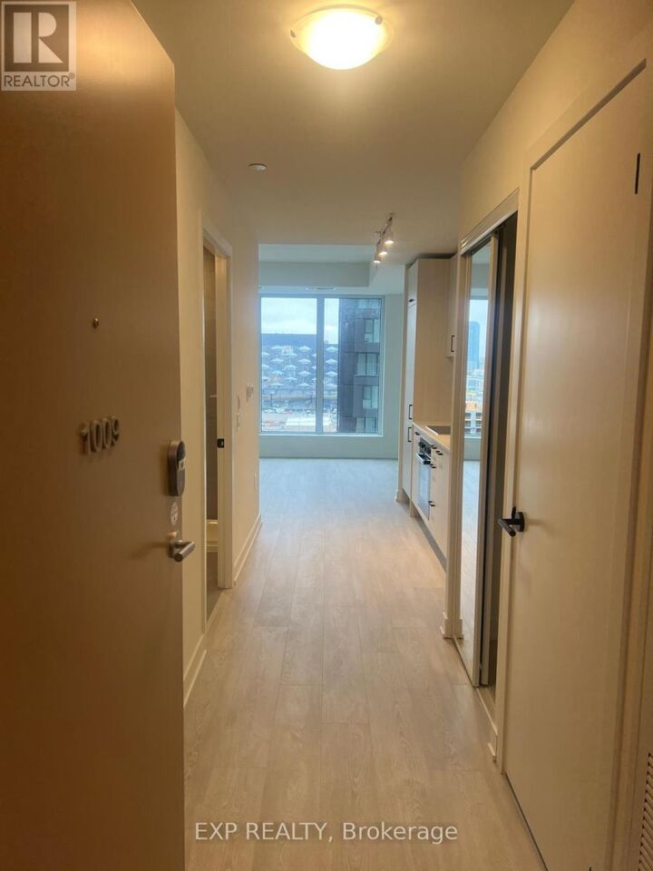 Property Photo:  1 Quarrington Lane 1009  ON M3C 0S4 