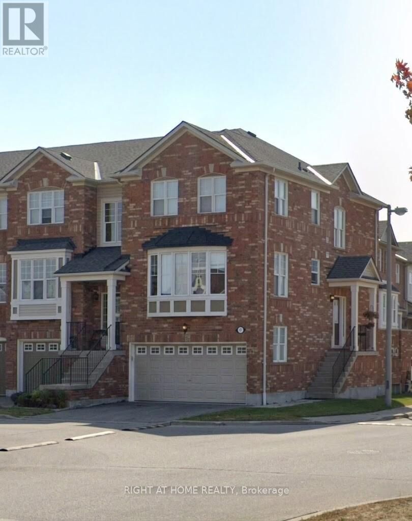 Property Photo:  5980 Whitehorn Avenue 152  ON L5V 2Y5 