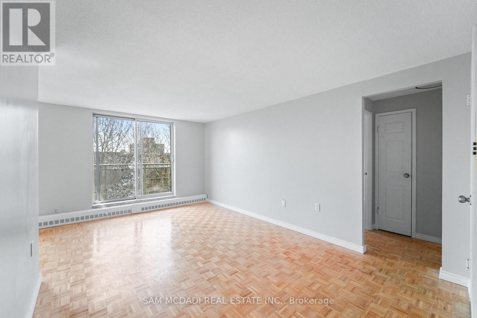 Property Photo:  62 Spencer Street 202  ON K9A 1C2 
