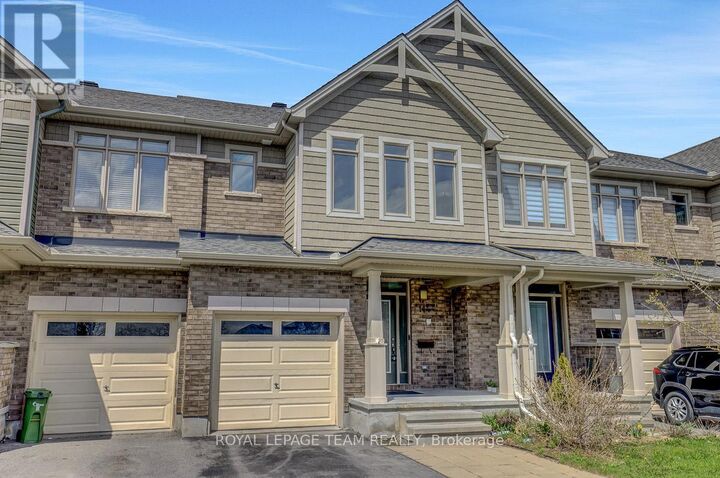 Property Photo:  114 Hawkeswood Drive  ON K4M 0C1 