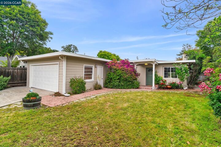 Property Photo:  1432 Sunset Loop  CA 94549 