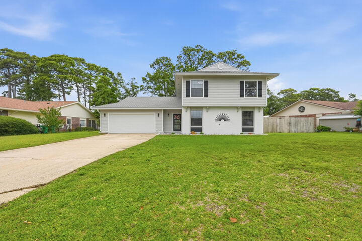 Property Photo:  25 Lake Lorraine Circle  FL 32579 
