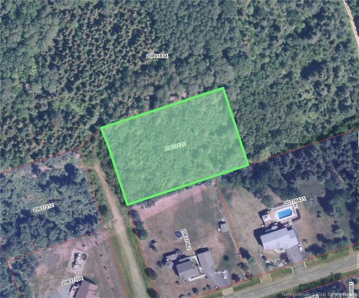 650 Woodland W Drive — photo 1